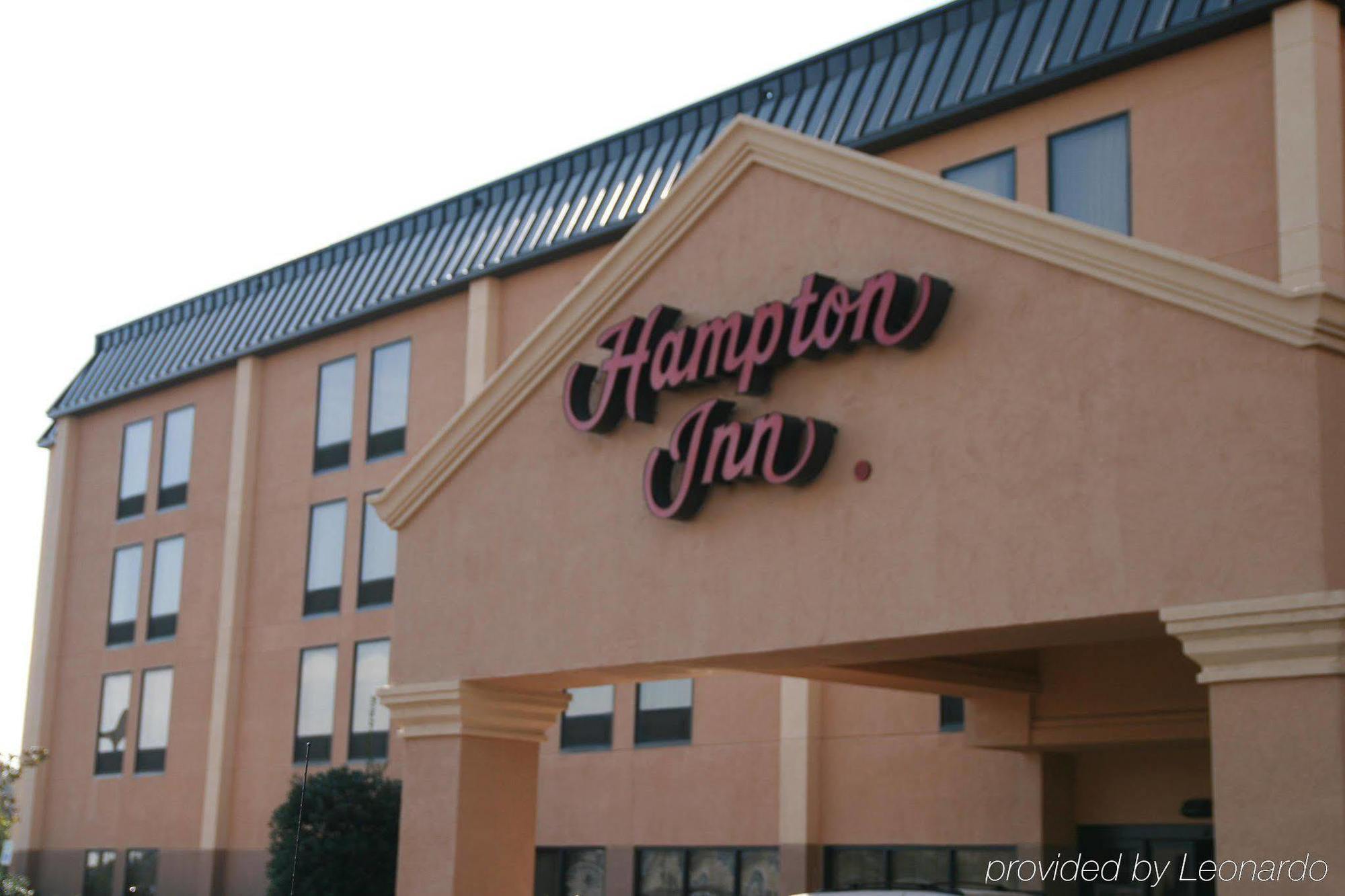 Hampton Inn Dover Exterior photo