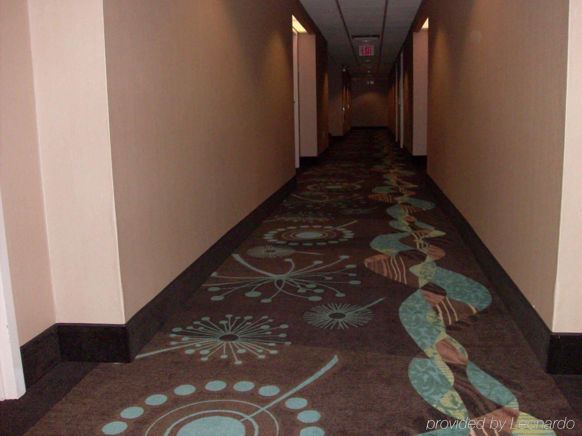 Hampton Inn Dover Interior photo